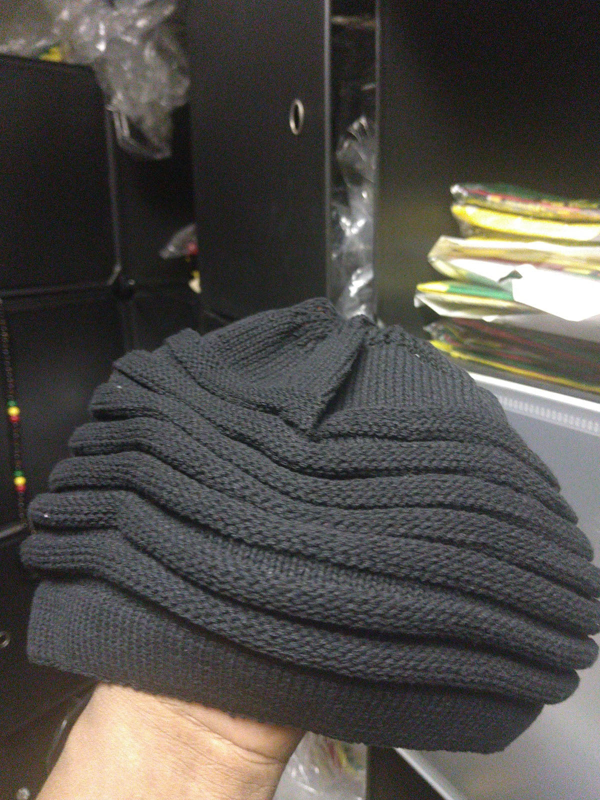 RH070 Small BLACK Rastafarian Crown - Rasta hats tams dread locks cap