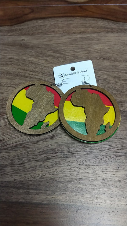 2 PIECE Red Yellow and Green Wooden earrings with Map of AFRICA - Rasta