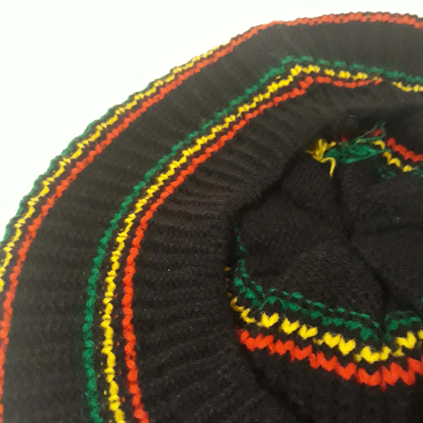 rh062 Medium black Rastafarian Crown AKA rasta hats tams dread locks cap red yellow and green stripes