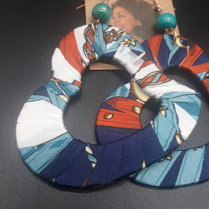 Heart Shaped wooden earrings - Afrocentric Fabric