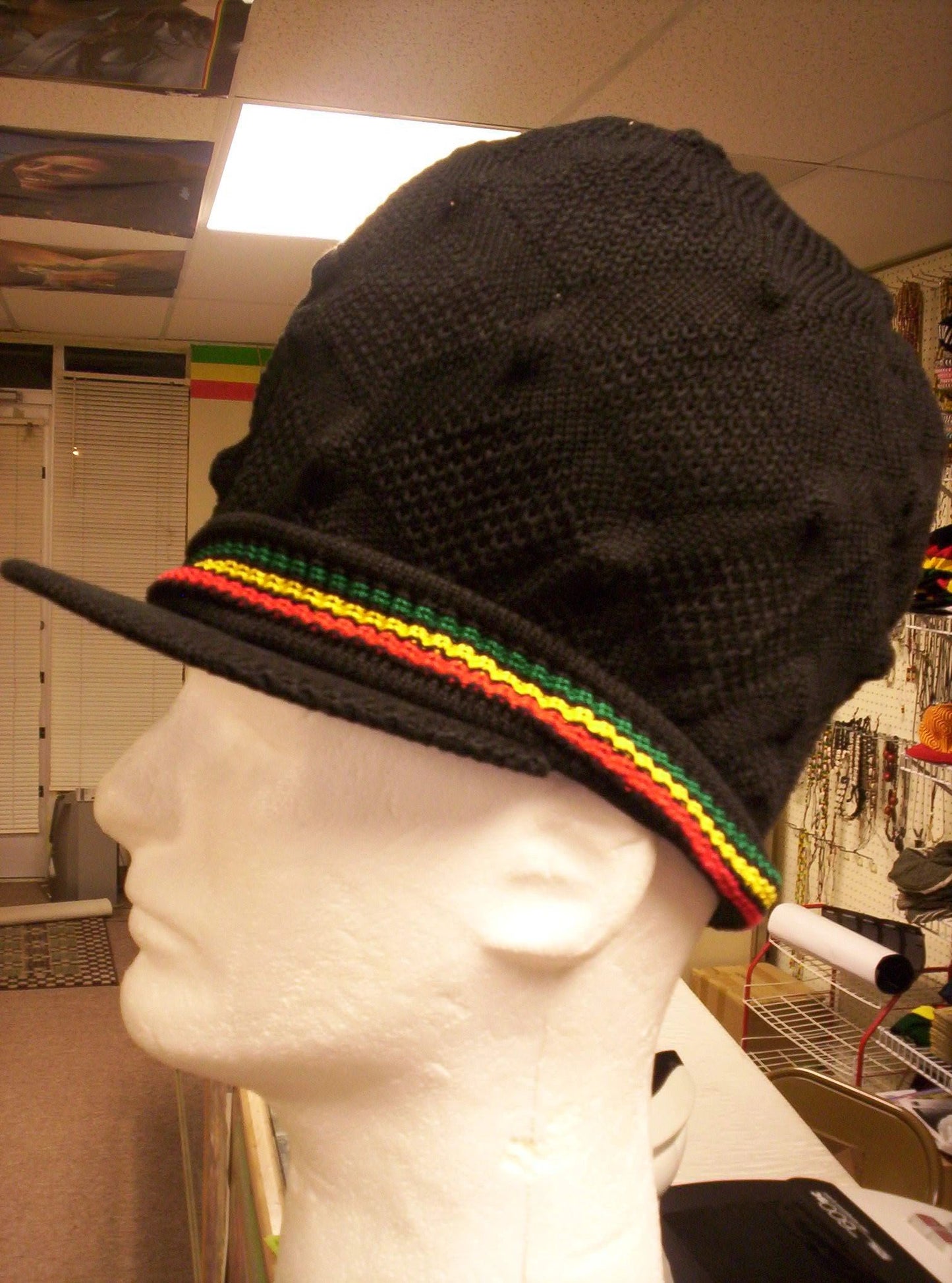 RH026-1 Medium Rastafarian Crown AKA rasta hats tams dread locks cap