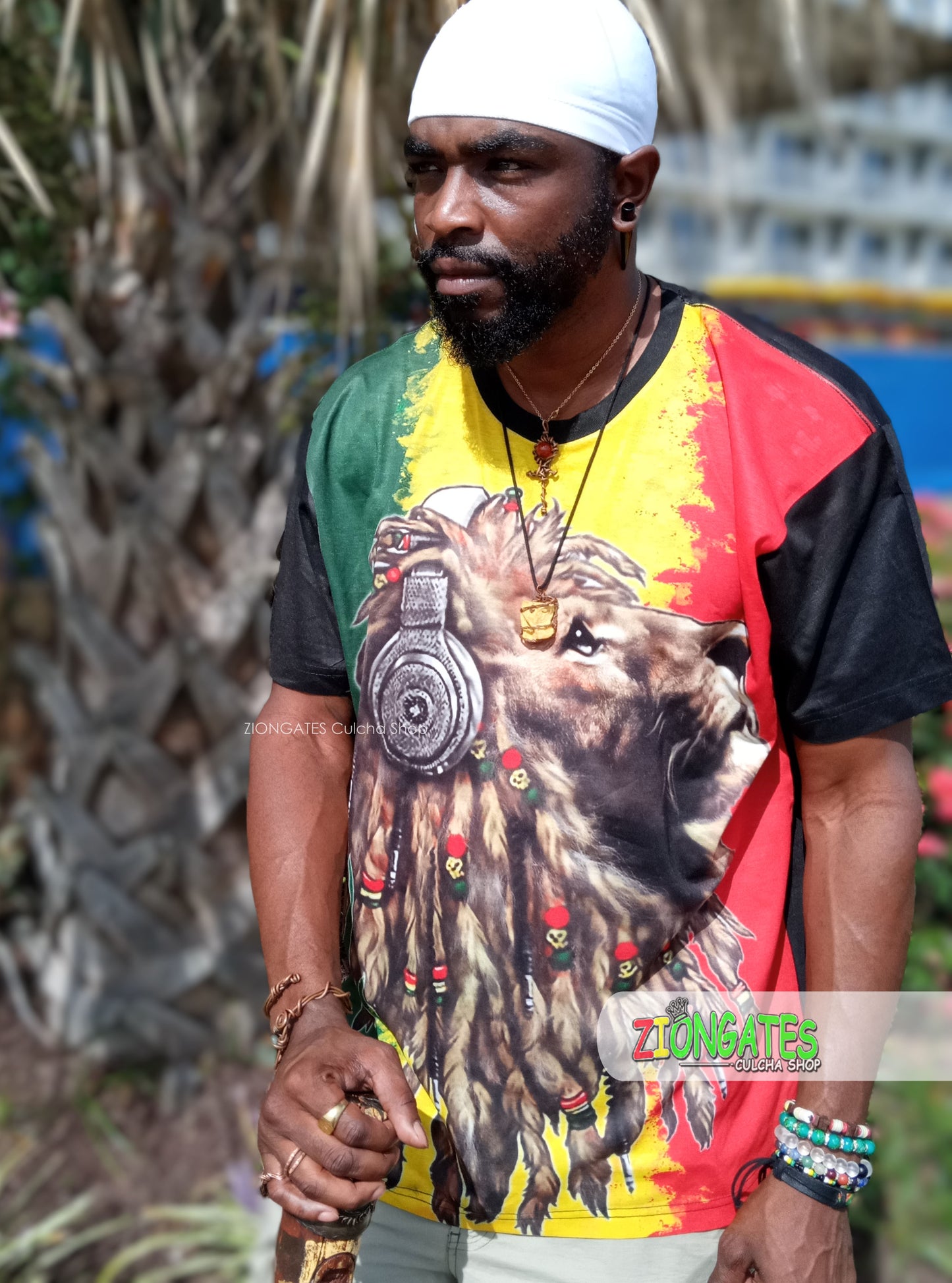 MENS Rasta SHIRT - Lion with headphones - Black